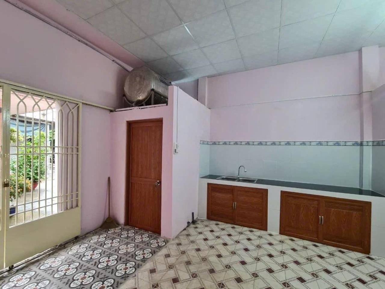 2 Nhà C4 185m², Lô góc, Đ.2.5m – Đông Hưng Thuận 5 Q12 - Ảnh 3